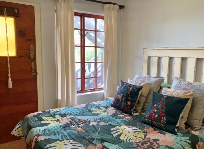 4 Bedroom Property for Sale in Paradise Beach Eastern Cape